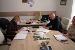 Signing the Memorandum of understanding with Knić Municipality